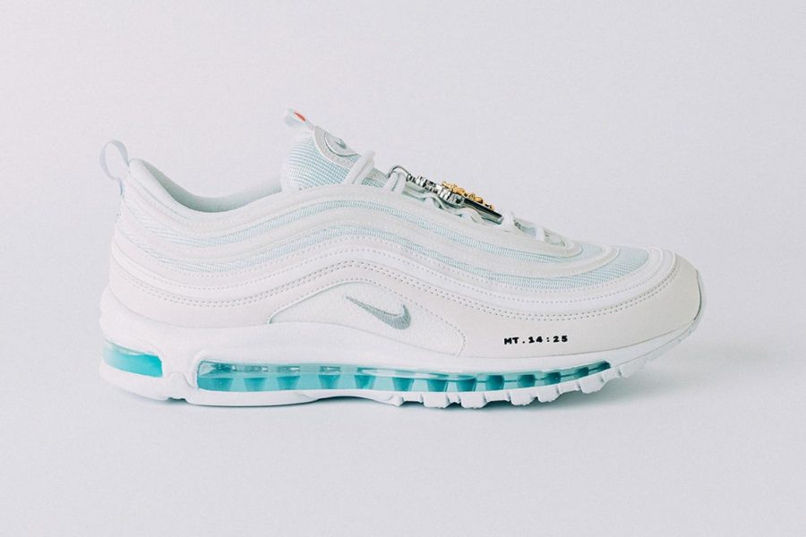 These are air max 97s.